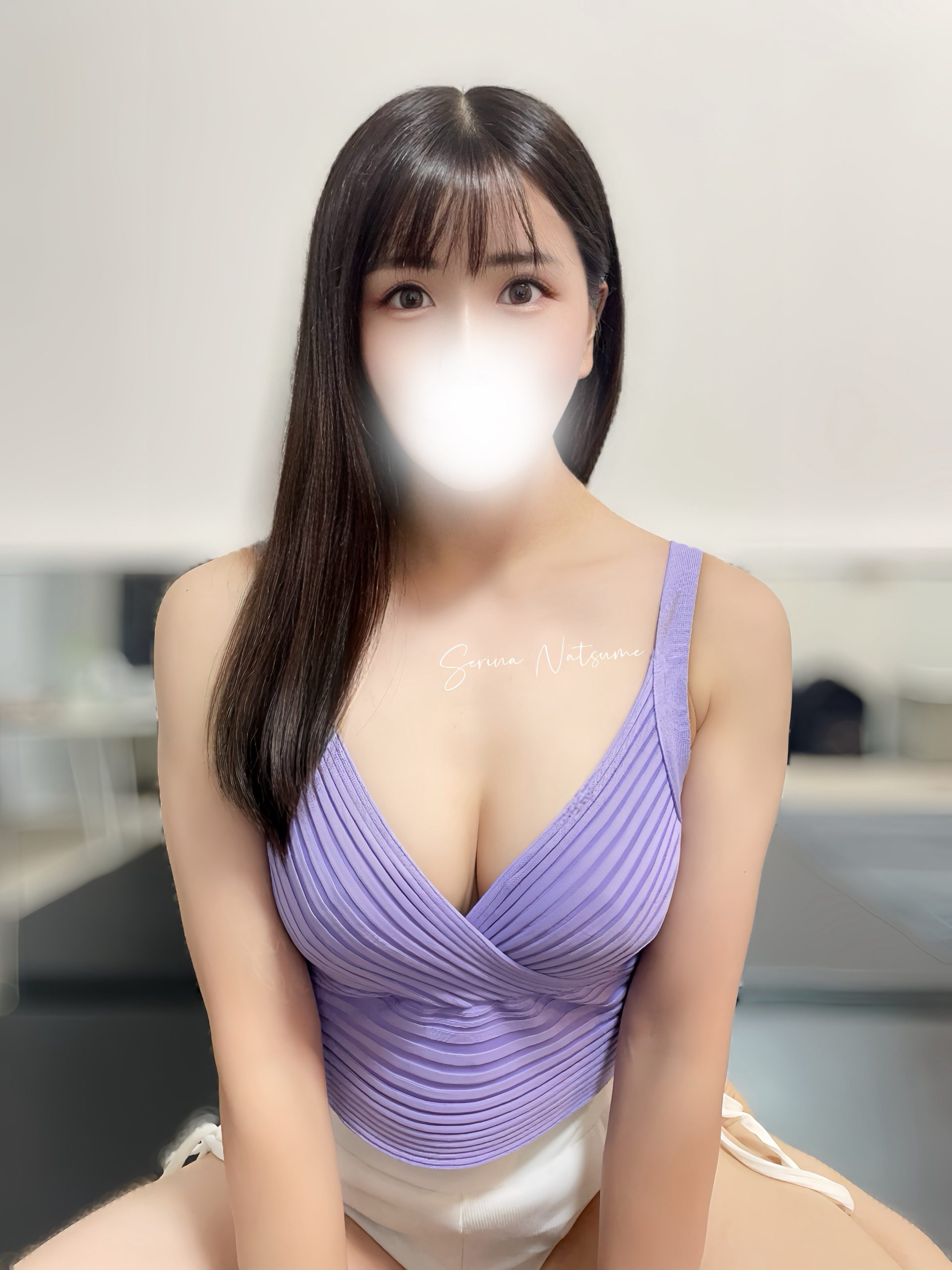 Unknown (アンノウン) 夏目せりな