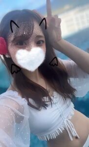 Queen’s Collection (クイーンズコレクション) 星城うみ