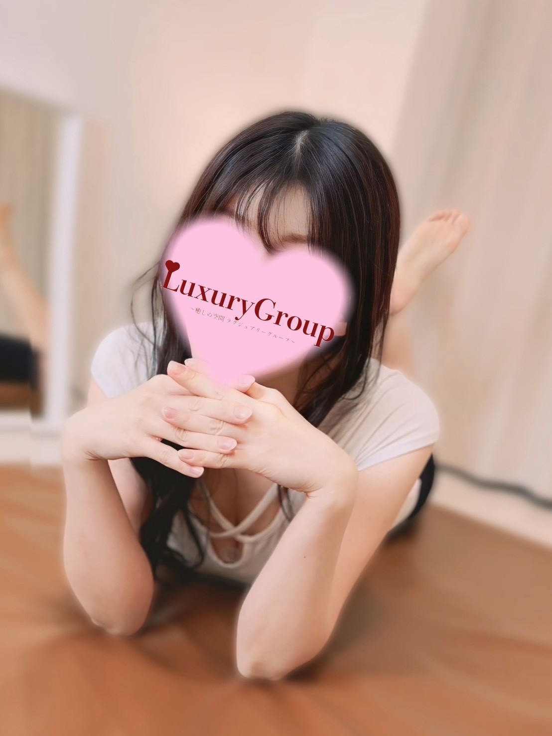 Luxury Group (ラグジュアリーグループ) かえで