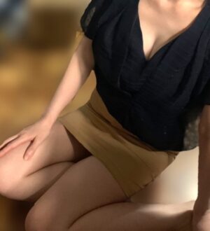 翠緑の淑女 愛崎