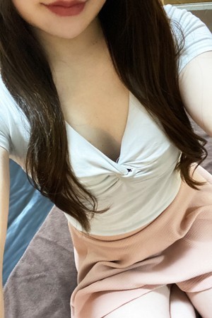 Agu (アグ) 井上なつみ