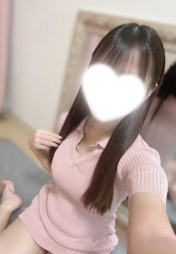 B-QINS (ビークインズ) もえ