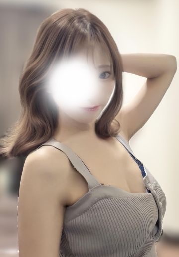 B-QINS (ビークインズ) ゆな