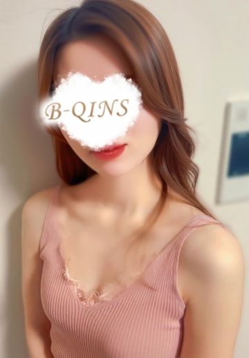B-QINS (ビークインズ) 詩織
