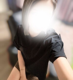 THE SILHOUETTE (ザ シルエット) 伊織さら