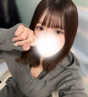 THE SILHOUETTE (ザ シルエット) 桐谷なの