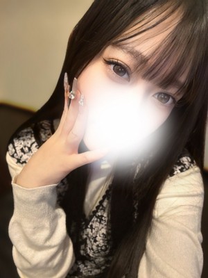 THE SILHOUETTE (ザ シルエット) 佐々木まい