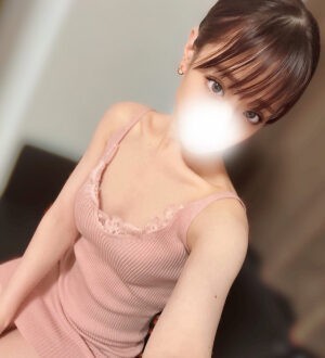 THE SILHOUETTE (ザ シルエット) 桐原るい