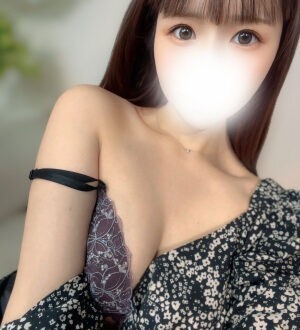 THE SILHOUETTE (ザ シルエット) 与田かれん