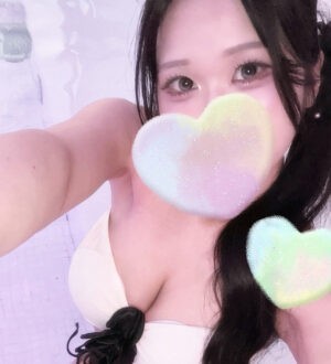 Aroma chelone (アロマケローネ) 綾崎れい