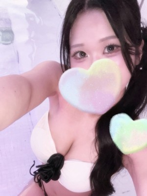 Aroma chelone (アロマケローネ) 綾崎れい