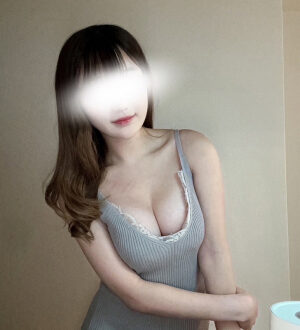 Red Ribbon 武蔵小山 (レッドリボン) かのん