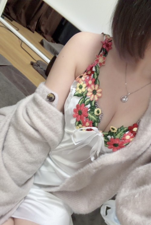 Aroma Mrs (アロマミセス) 有馬紫音