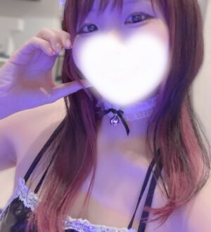 UraSanEsu (ウラサネス) 海堂ふみ