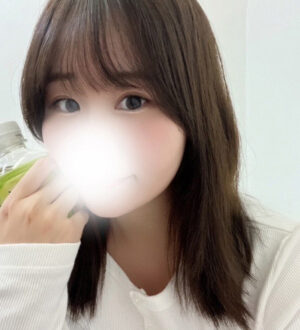 Glamouré (グラマレ) りこ