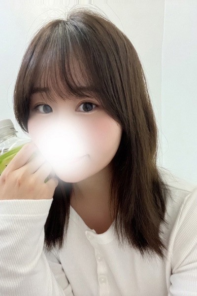 Glamouré (グラマレ) りこ