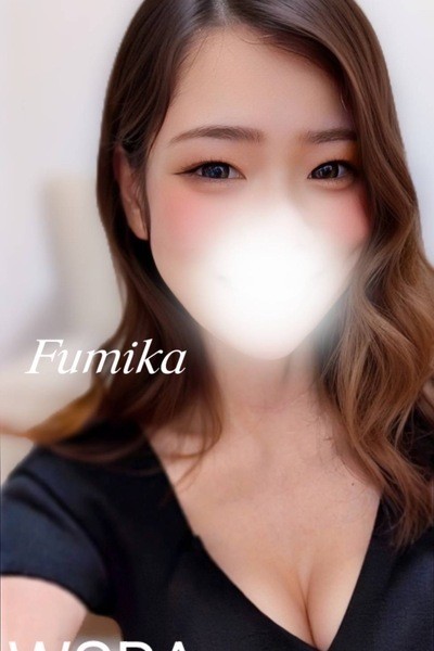 WSPA (ダブリュースパ) 天海ふみか