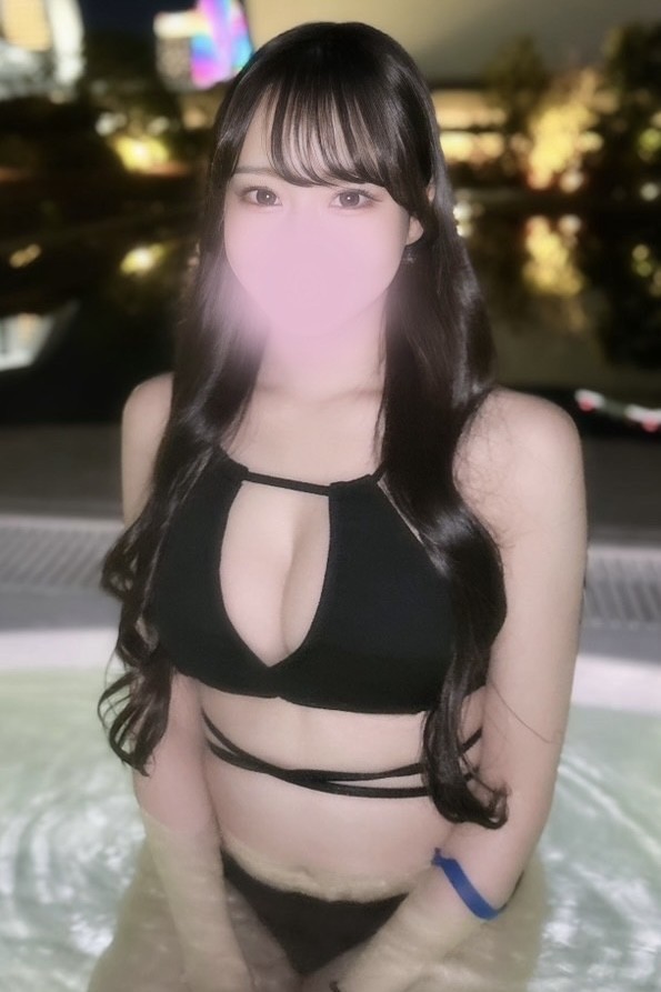 The Aroma (ザ アロマ) 胡桃もも