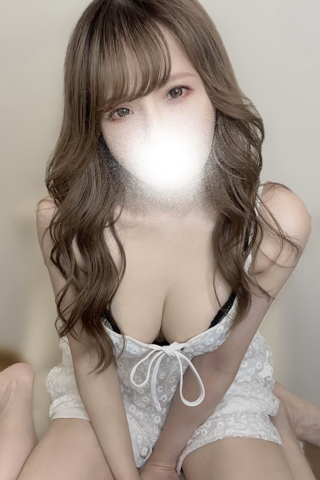 The Aroma (ザ アロマ) 白河りな