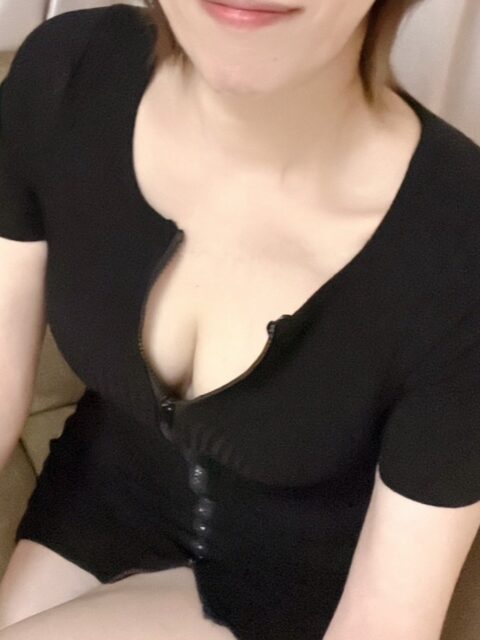 すはだSPA 佐伯ななこ