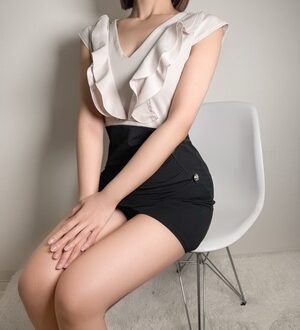 ar Tokyo 秋葉原 (アール東京) 若林りほ