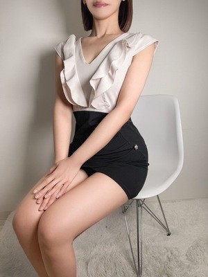 ar Tokyo 秋葉原 (アール東京) 若林りほ