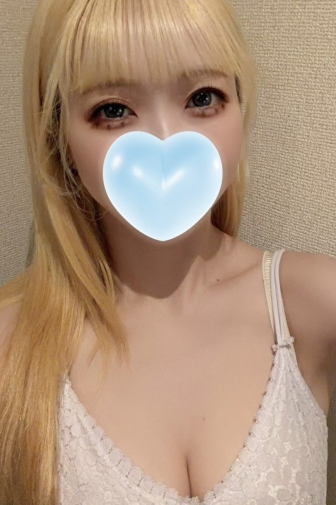 AROMA VELOUR (アロマベロア) 真白らな