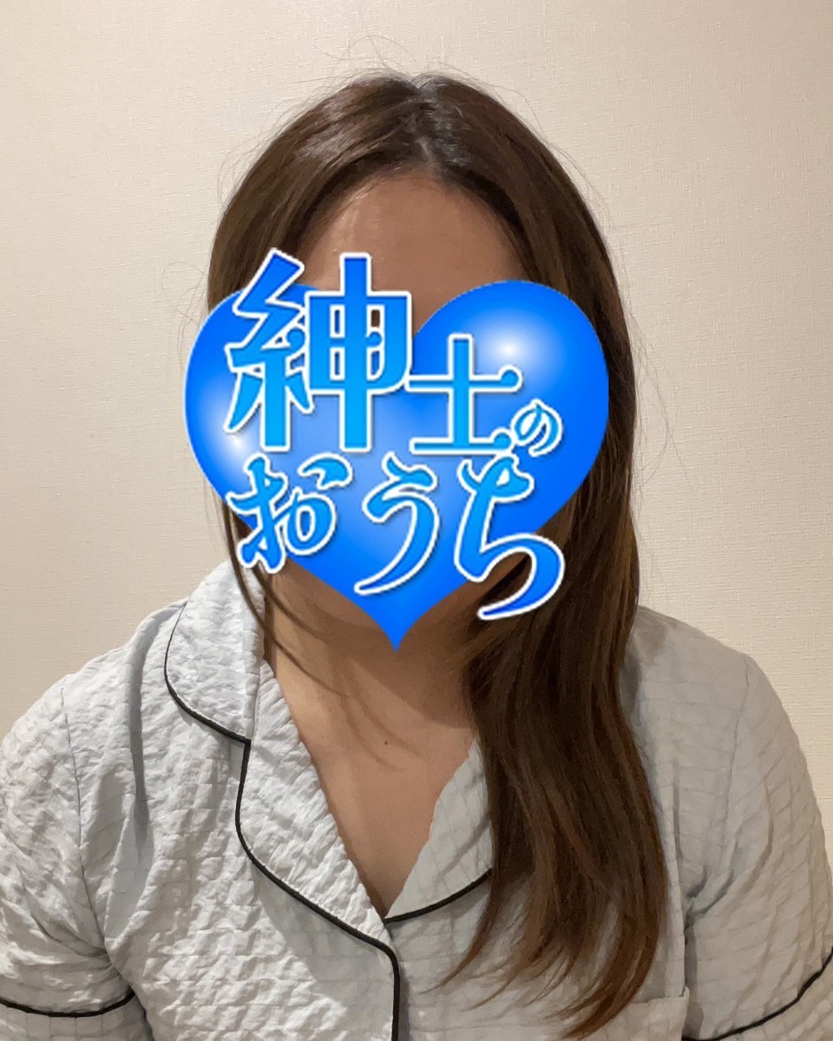 紳士のおうち 桃子