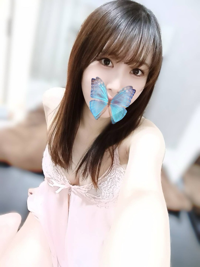 COCONA GRAN (ココナグラン) 百瀬しずく