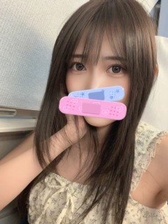 一休 皆川はるひ