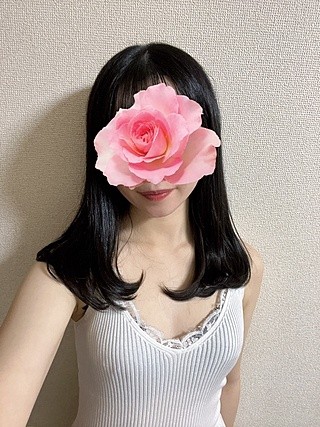 one feeling (ワンフィーリング) ゆな