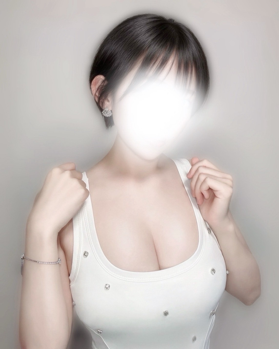 LUXERIA (リュクセリア) 宮下くれは