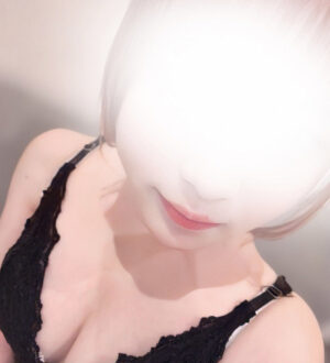 ホワイトルーム 相葉かりん