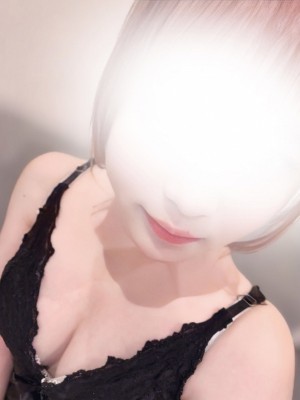 ホワイトルーム 相葉かりん