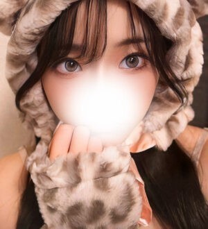 ホワイトルーム 天崎るる