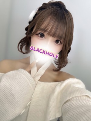 BLACK HOLE (ブラックホール) ゆい