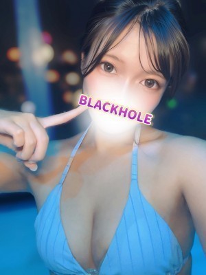 BLACK HOLE (ブラックホール) めい
