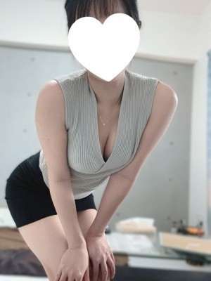 Red Ribbon 三鷹 (レッドリボン) ゆり