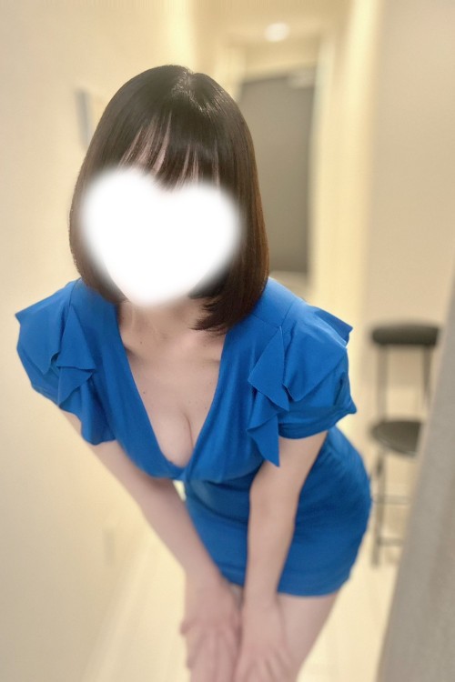 Aroma antique (アロマアンティーク) 白石えま