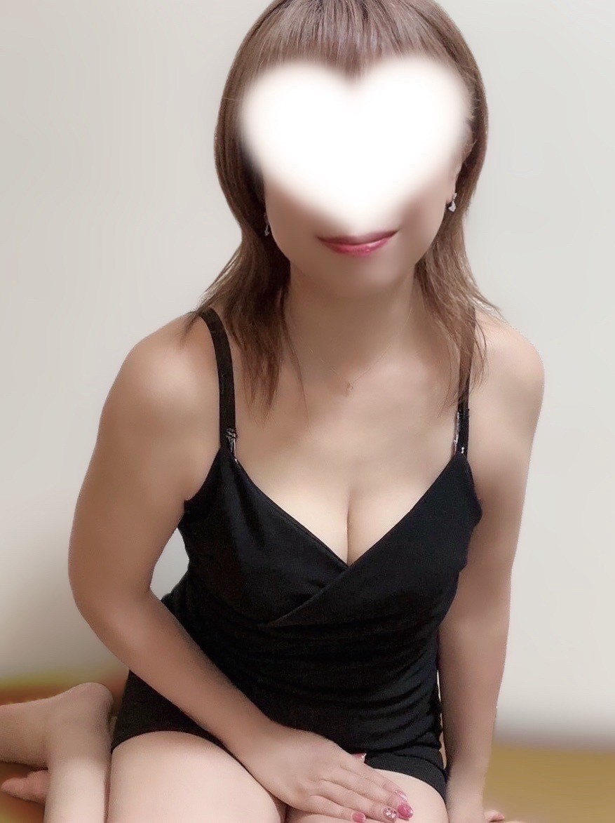 淑女の手 新橋店 沢口あいら