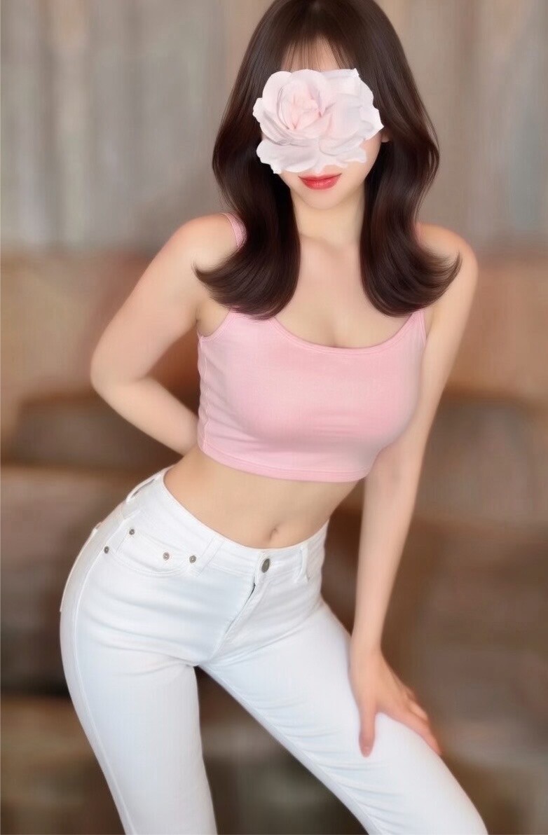 THE HALF (ザ ハーフ) 雪見しろ