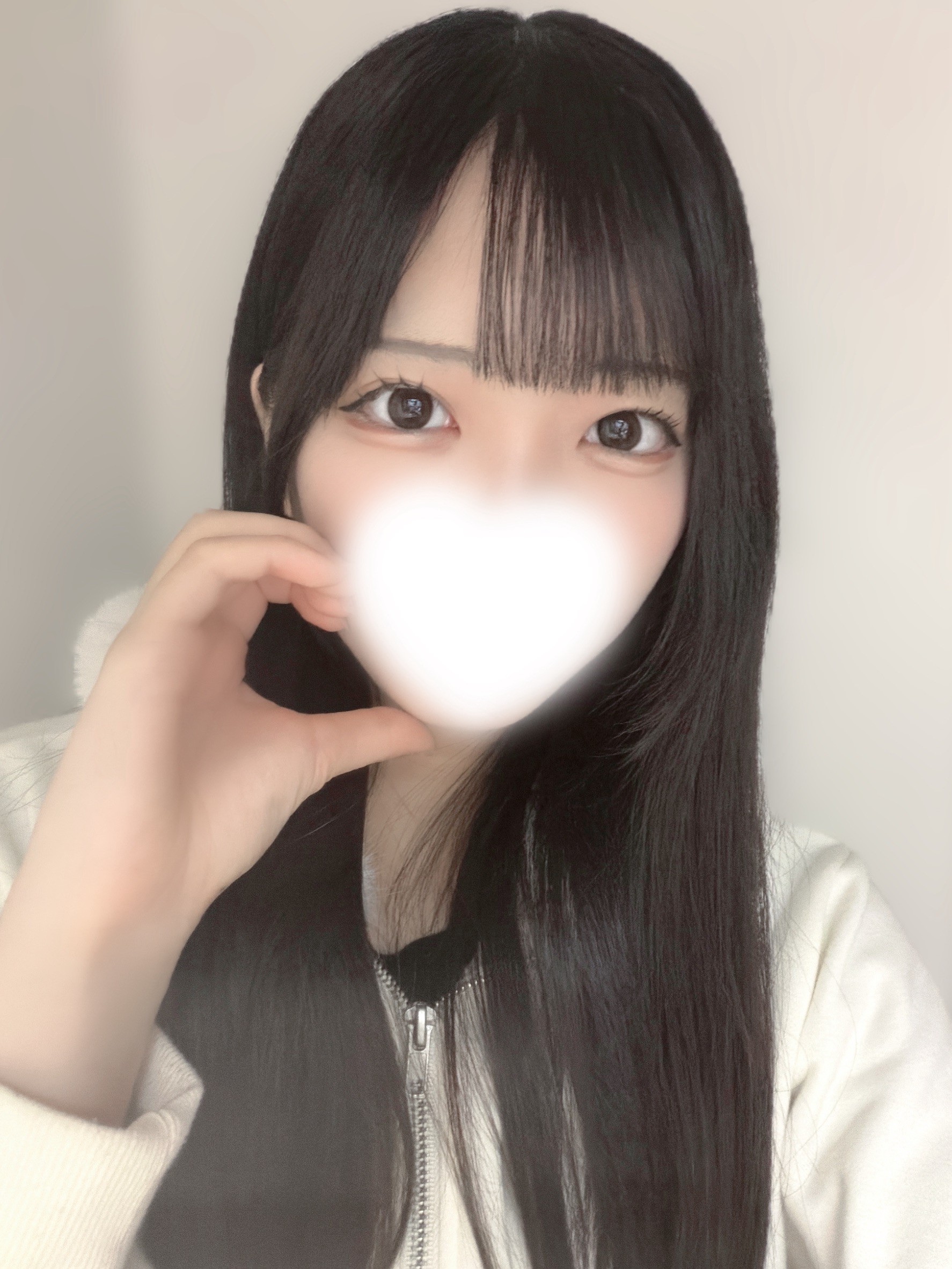 Wisteria (ウィステリア) ゆう