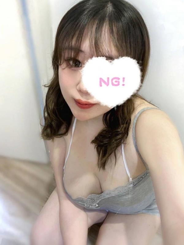 Shellie May (シェリーメイ) もなか